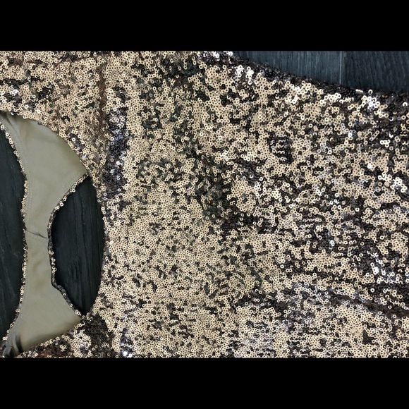 NWT: Sparkle Mini Dress with Open Back | sz medium - Picture 3 of 3